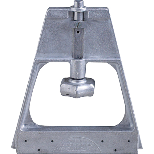 Base d'aligneur de bride no 32 Nia-Chem Ltd.