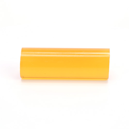 Adh&eacute;sif thermofusible Scotch-Weld, 1" dia x 3" lo, Ambr&eacute;e Nia-Chem Ltd.