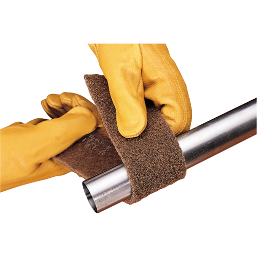Rouleaux Cut 'n Polish, Oxyde d'aluminium, 1" la x 10 vg lo Nia-Chem Ltd.