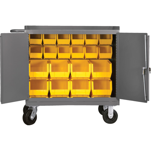 Armoire d'&eacute;tabli mobile avec bacs, Acier Surface Nia-Chem Ltd.