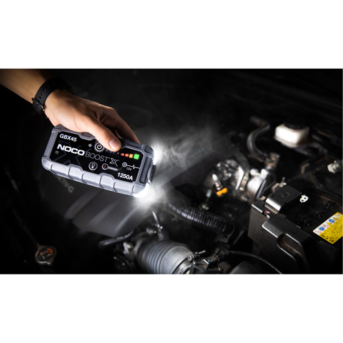 Survolteur pour batterie GBX45 Boost X Nia-Chem Ltd.