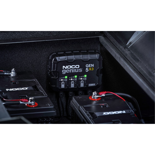 Genius&reg; Gen5X3 3-Bank, 15-Amp On-Board Battery Charger Nia-Chem Ltd.