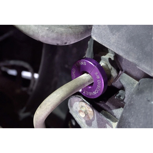 Ensemble de d&eacute;connexion du refroidisseur d'huile de transmission pour Ford Nia-Chem Ltd.