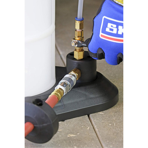 PneumatiVac Fluid Extractor Nia-Chem Ltd.