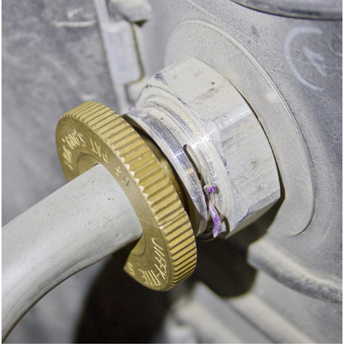 Jeu de d&eacute;connexions Jiffy-tite &agrave; profil bas, 4 mcx Nia-Chem Ltd.