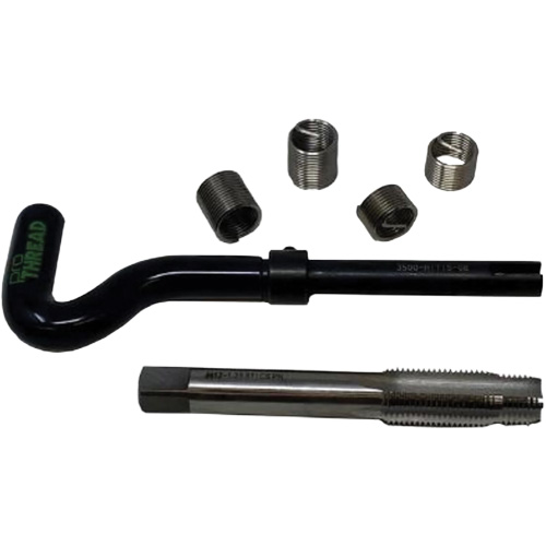 Ensemble d'atelier pour la r&eacute;paration des filetages de bougies d'allumage Nia-Chem Ltd.