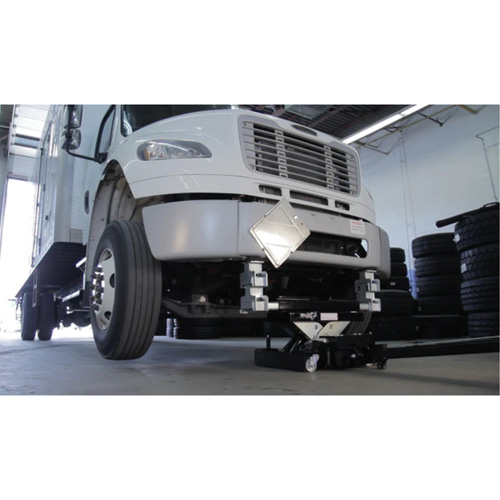 Cric de levage dextr&eacute;mit&eacute; par pare-chocs, Capacit&eacute; de 12 tonne(s), 8" - 15-3/4" h Nia-Chem Ltd.