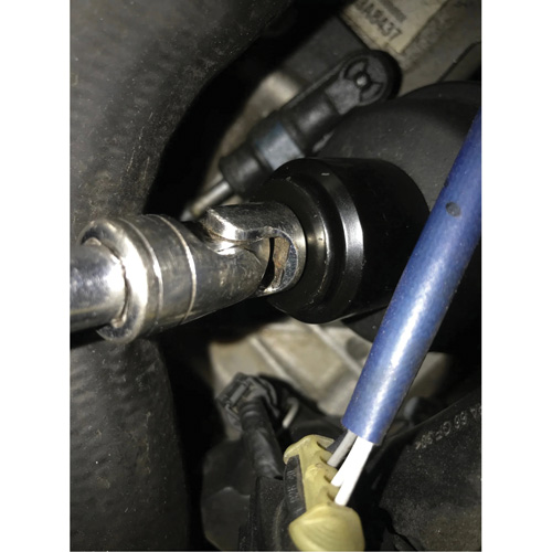 Cummins 6.7L Fuel Filter Socket - 28mm Nia-Chem Ltd.