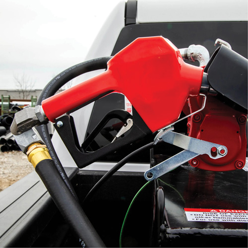 Pistolet de distribution automatique rouge pour essence Nia-Chem Ltd.