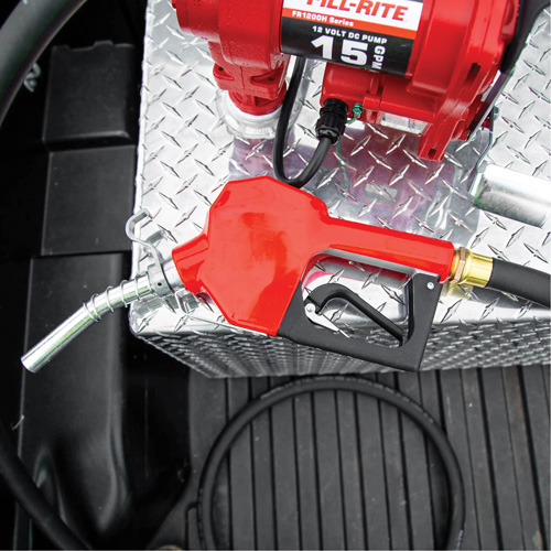 Pistolet de distribution automatique rouge pour essence Nia-Chem Ltd.
