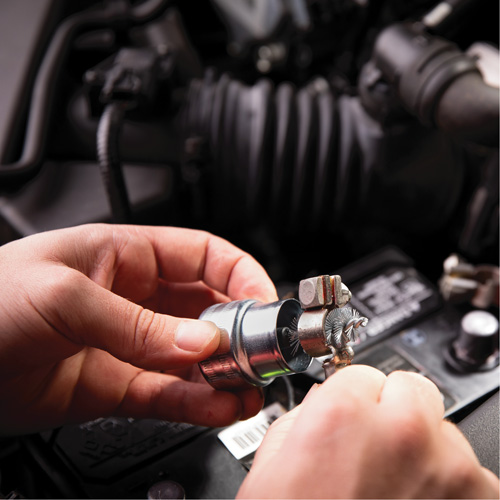 Ensemble anticorrosion et nettoyant pour batterie Nia-Chem Ltd.