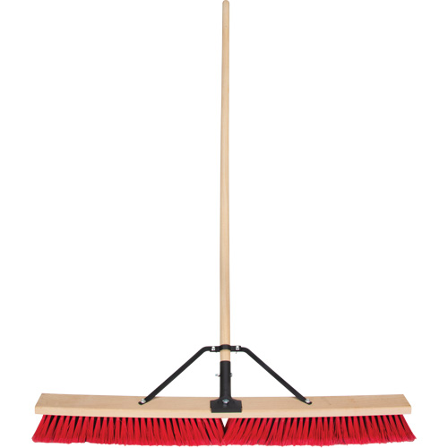 Balai-brosse &agrave; manche renforc&eacute;, 36", Moyen, Soies PVC Nia-Chem Ltd.