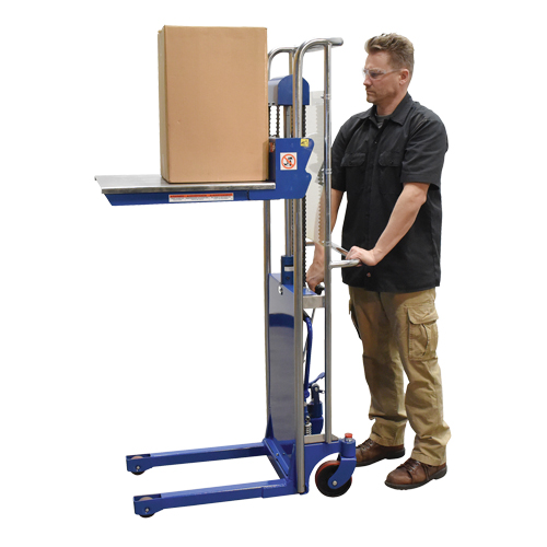 Gerbeur Hefti-Lift, M&eacute;canisme Pompe au pied, Capacit&eacute; de 880 lb, Levage max de 59" Nia-Chem Ltd.