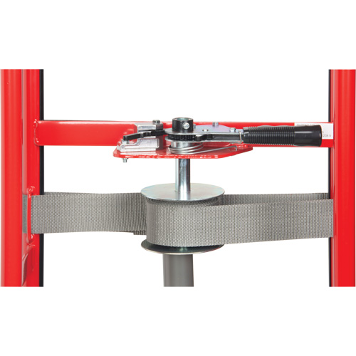 Diable de calibre industriel pour &eacute;lectrom&eacute;nagers, Acier, Capacit&eacute; 550 lb, 24" la x 59" h Nia-Chem Ltd.