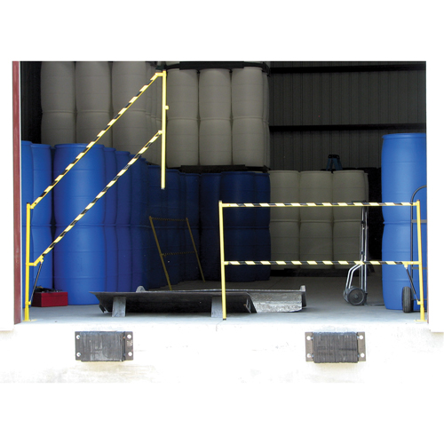 Safety Lift Gate, Single, 6' L x 42-5/8" H Expanded Nia-Chem Ltd.