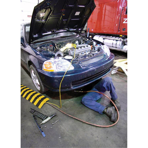 Syst&egrave;me de protection de c&acirc;bles Ultra-Sidewinder - grand , 34" x 13,675" x 2,13", 13500 lb (6,75 tons) Nia-Chem Ltd.