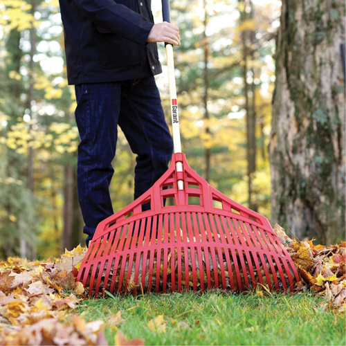 Leaf Rake, 24" Blade, Wood Handle, Plastic Blade Nia-Chem Ltd.