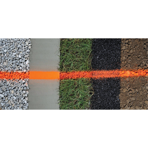 Peinture de marquage industrielle invers&eacute;e &agrave; base de solvant Quik-Mark, 17 oz, Canette a&eacute;rosol Nia-Chem Ltd.