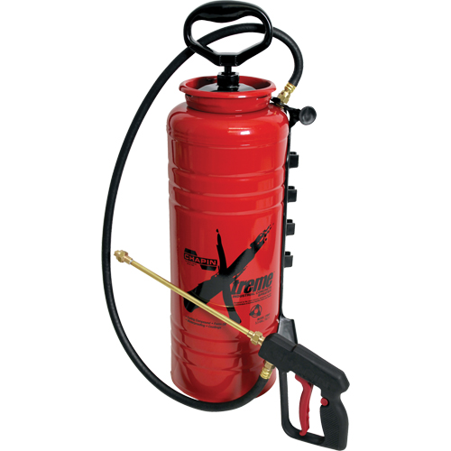 Vaporisateur de b&eacute;ton industriel Xtreme avec perche antigoutte, 3,5 gal. (13,25 L), Acier, Lance de 24" Nia-Chem Ltd.