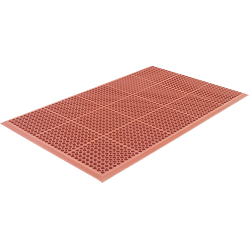 Competitor Series Mats, Slotted, 3' x 5' x 7/8", Orange, Natural Rubber Nia-Chem Ltd.