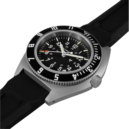 Steel Navigator with Date on Black 3-Piece Rubber Strap Kit, Digital, Battery Operated, 41 mm, Black Nia-Chem Ltd.