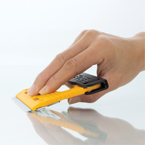 Racloir pour le verre Nia-Chem Ltd.