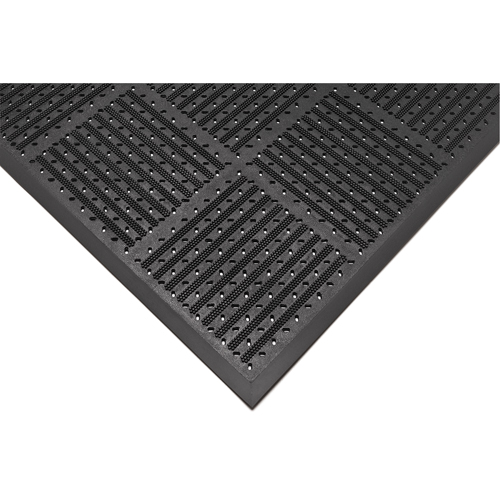 Tapis r&eacute;versible Outfront no 227, Caoutchouc, Grattoir Type, Motif &agrave; fentes, 3' x 6', Noir Nia-Chem Ltd.