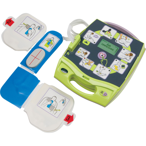 D&eacute;fibrillateur AED Plus, Semi-automatique, Anglais, Classe 4 Nia-Chem Ltd.