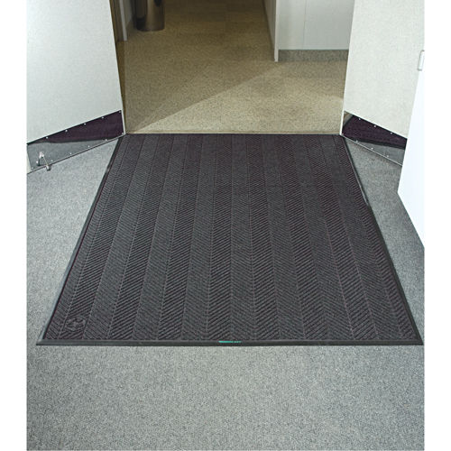 Tapis Waterhog Eco Elite, Essuie-pieds/grattoir, 6' x 8' x 3/8", Cendre grise Nia-Chem Ltd.