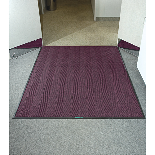 Tapis Waterhog Eco Elite, Essuie-pieds/grattoir, 4' x 8' x 3/8", Marron Nia-Chem Ltd.