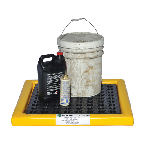 Poly-Spillpad Pads, 31-1/2" L x 54" W x 2-1/4" H, 7.5 US gal Spill Capacity Nia-Chem Ltd.
