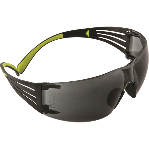 Lunettes de s&eacute;curit&eacute; SecureFit s&eacute;rie 400, Lentille Grise/fum&eacute;e, Antibu&eacute;e/Anti-&eacute;gratignures, ANSI Z87+/R&eacute;pond ou surpasse la norme CSA Z94.3 Nia-Chem Ltd.
