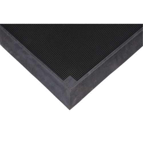 Tapis pour l'assainissement des chaussures, Caoutchouc, 2-2/3' la x 3-1/4' lo x 2-1/2" &eacute;pais, Noir Nia-Chem Ltd.