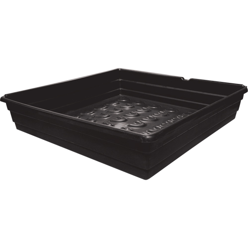 Drum Decks, 30.5" L x 29.5" W x 6" H, 17 US gal. Spill Capacity Nia-Chem Ltd.