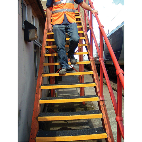 Safestep&reg; Anti-Slip Step Cover, 10" W x 32" L, Black & Yellow Nia-Chem Ltd.