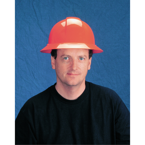 North&reg; The Everest Hardhat, Meets CSA Type 2, Ratchet Suspension, Non-Vented Nia-Chem Ltd.