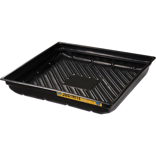 Plateau pour les d&eacute;versements EcoPolyBlend , 37,75" lo x 34" la x 5,5" h, Cap. de d&eacute;versement 23 gal. US Nia-Chem Ltd.