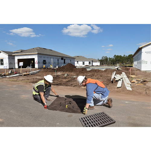 Bac de r&eacute;tention Plus Ultra-Drain Guard, Huile & s&eacute;diments, 48" lo x 36" la Nia-Chem Ltd.