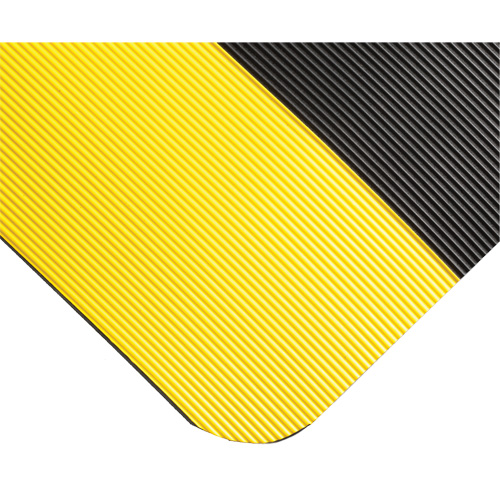 Corrugated Switchboard Matting No.702, 3' W x 75' L, 1/4" Thickness, Black/Yellow, PVC Nia-Chem Ltd.