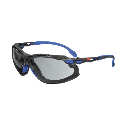 Ensemble de lunettes de s&eacute;curit&eacute; Solus, Lentille Fum&eacute;e, Antibu&eacute;e, R&eacute;pond ou surpasse la norme CSA Z94.3 Nia-Chem Ltd.