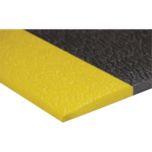Tapis antifatigue Airsoft, Rugueux, 3' x 5' x 3/8", Noir/Jaune, &eacute;ponge en PVC Nia-Chem Ltd.