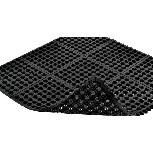 Tapis antifatigue &agrave; imbrication Cushion-Ease 550, &agrave; fentes, 3' x 3' x 3/4", Noir, Caoutchouc Nia-Chem Ltd.
