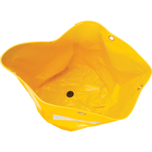 Pipe Leak Diverter, 1.5' L x 1.5' W, HDPE Nia-Chem Ltd.