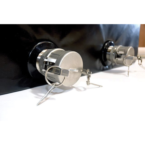 Ultra-Track Berm, 144 US gal. Capacity, 4' W x 6' L x 12" H, Foam Wall Nia-Chem Ltd.