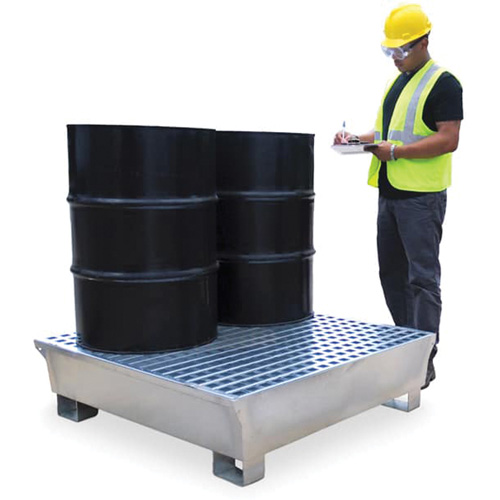 Ultra-Spill Pallet en acier, 4 barils, Capacit&eacute; de d&eacute;versement 68 gal. US, 49,1" x 47,1" x 10,9" Nia-Chem Ltd.