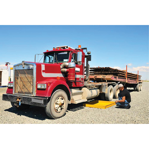 Flexible Ultra-Utility Tray, 42" lo x 42" la x 4,8" h, Cap. de d&eacute;versement 18 gal. US Nia-Chem Ltd.