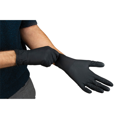 Gants d'examen de poids lourd &agrave; prise tactile, Petit, Nitrile, 8 mils, Sans poudre, Noir Nia-Chem Ltd.