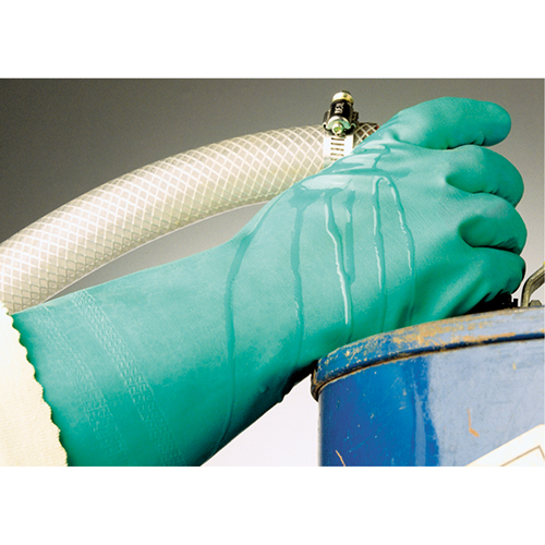 Gants &agrave; prise emboss&eacute;e &agrave; motif en Z StanSolv, Taille Moyen/8, 14" lo, Nitrile, Doublure en Interlock, 11 mils Nia-Chem Ltd.