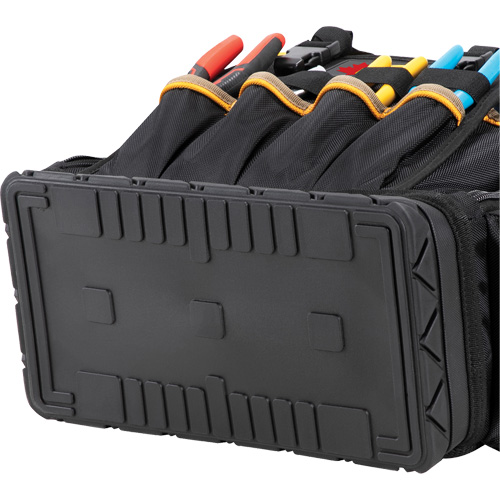 Sac &agrave; dos &agrave; outils &agrave; base moul&eacute;e, 18" lo x 13" la, Noir/Bleu, Balistique/Polyester Nia-Chem Ltd.