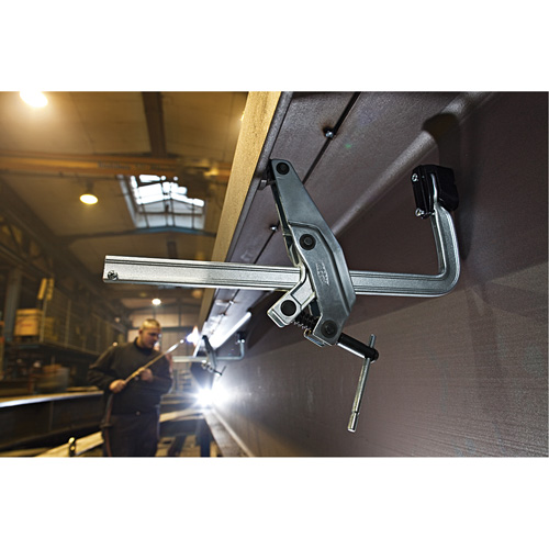 Claw Clamp Nia-Chem Ltd.